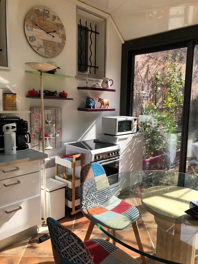 logement zen sur la colline aux mimosas Hyères